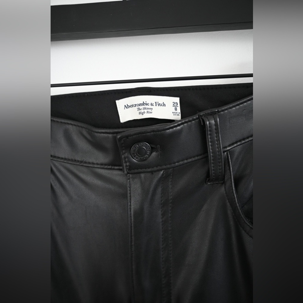 Abercrombie & Fitch “The skinny high rise” faux leather pants - Picture 7 of 8